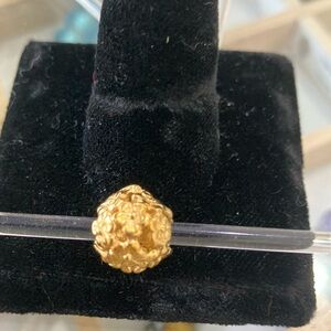 Trollbeads 18 k gold Bouquet bead